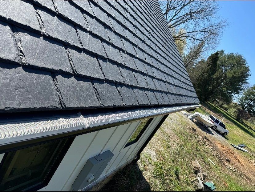DaVinci Single-Width Slate synthetic roof in Maryville, TN
