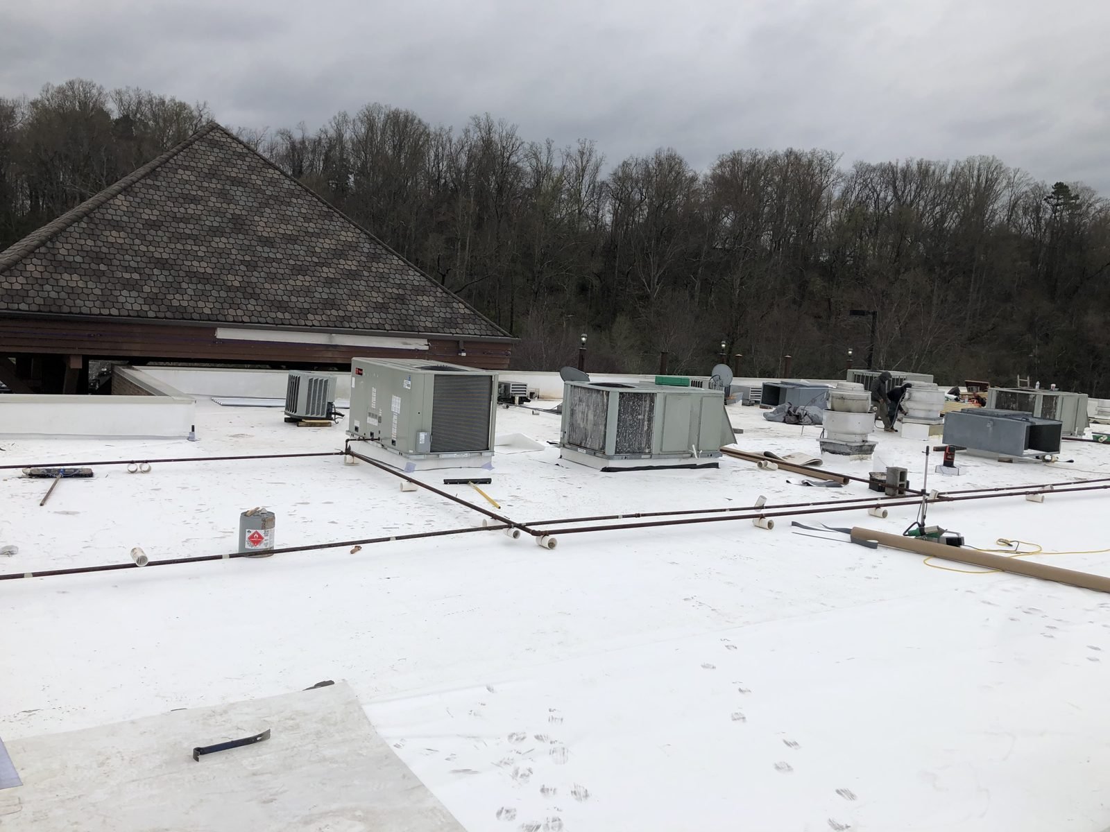GAF PVC commercial roof installation in Farragut, TN