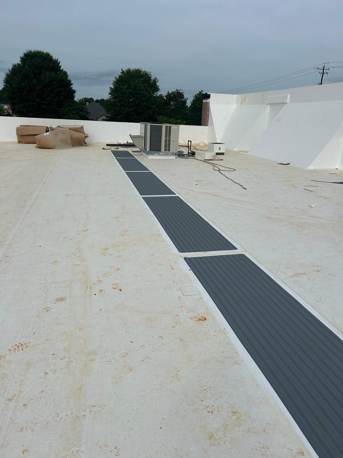 Johns Manville TPO roof with walk pads in Farragut, TN