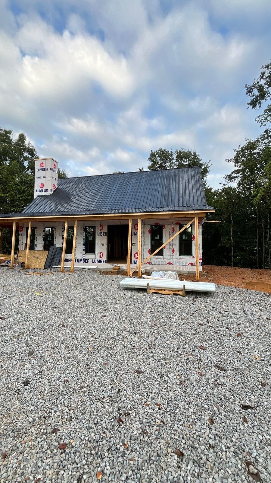 Standing seam metal roof on a new home in Harriman, TN by McGuire Roofing